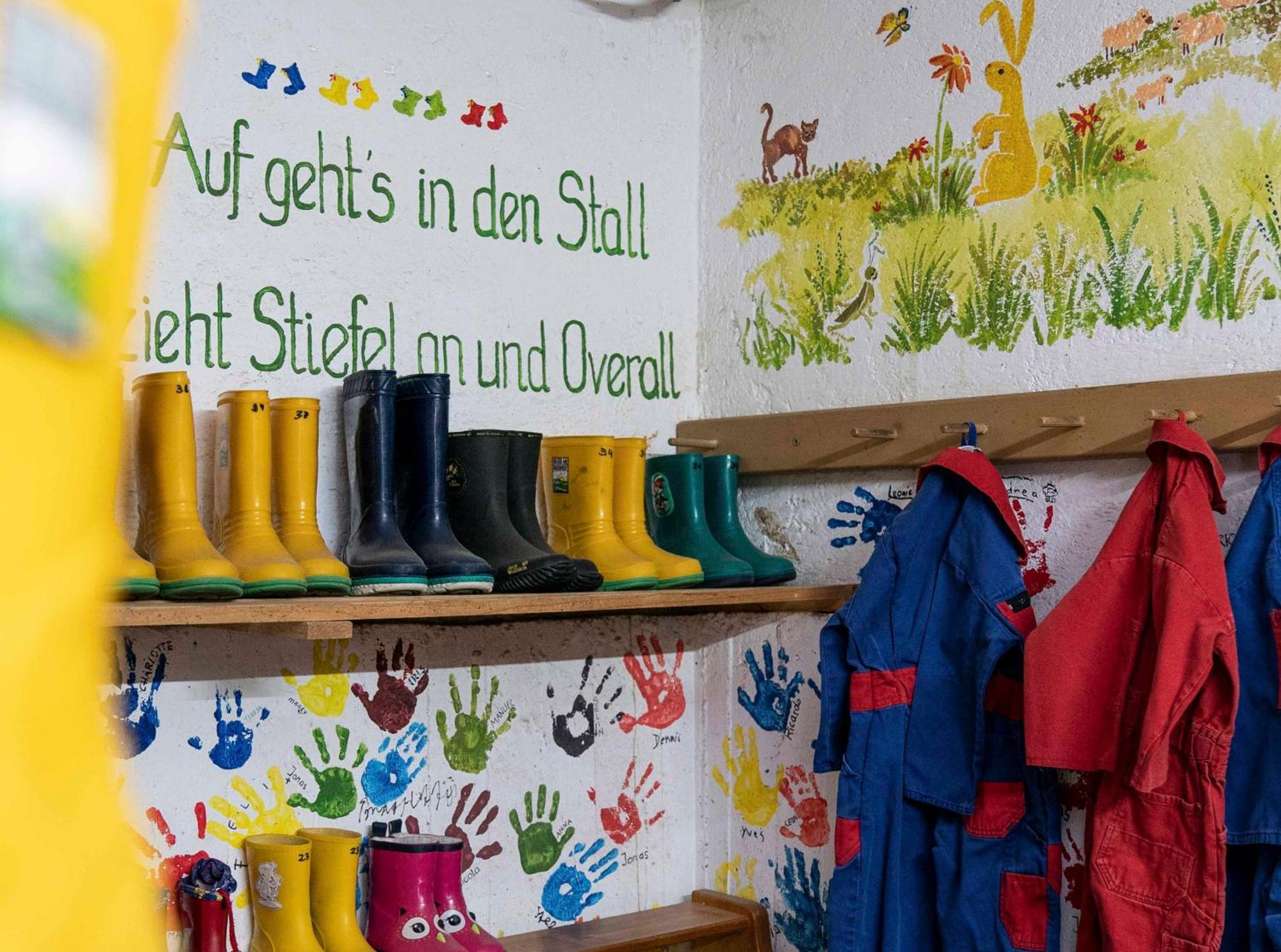 Kinderbauernhof Ierzerhof Arzl im Pitztal Luaran gambar
